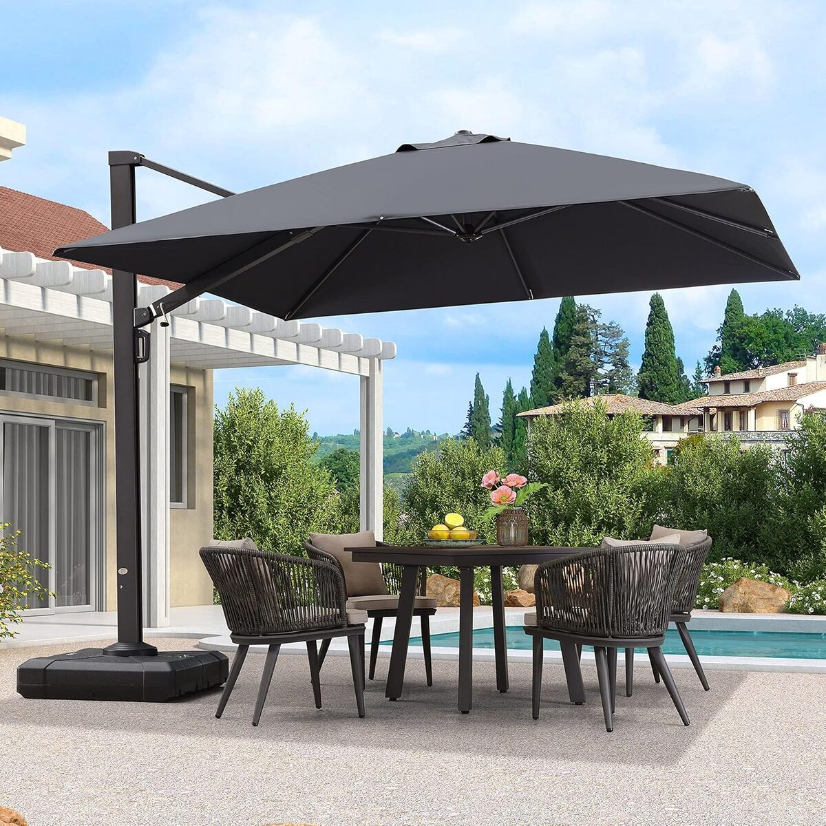 Test du parasol déporté PURPLE LEAF : l'ombre parfaite pour votre terrasse