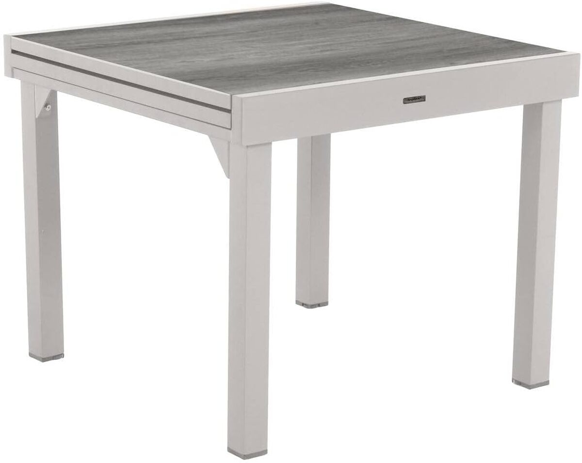 Test : table de jardin Hespéride Piazza blanche