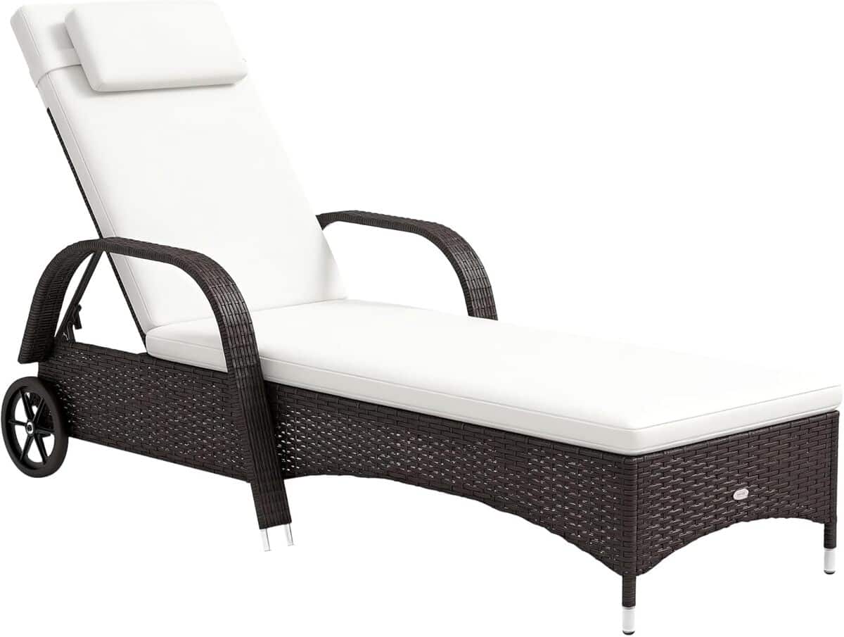 Test du transat Outsunny : confort et style au rendez-vous