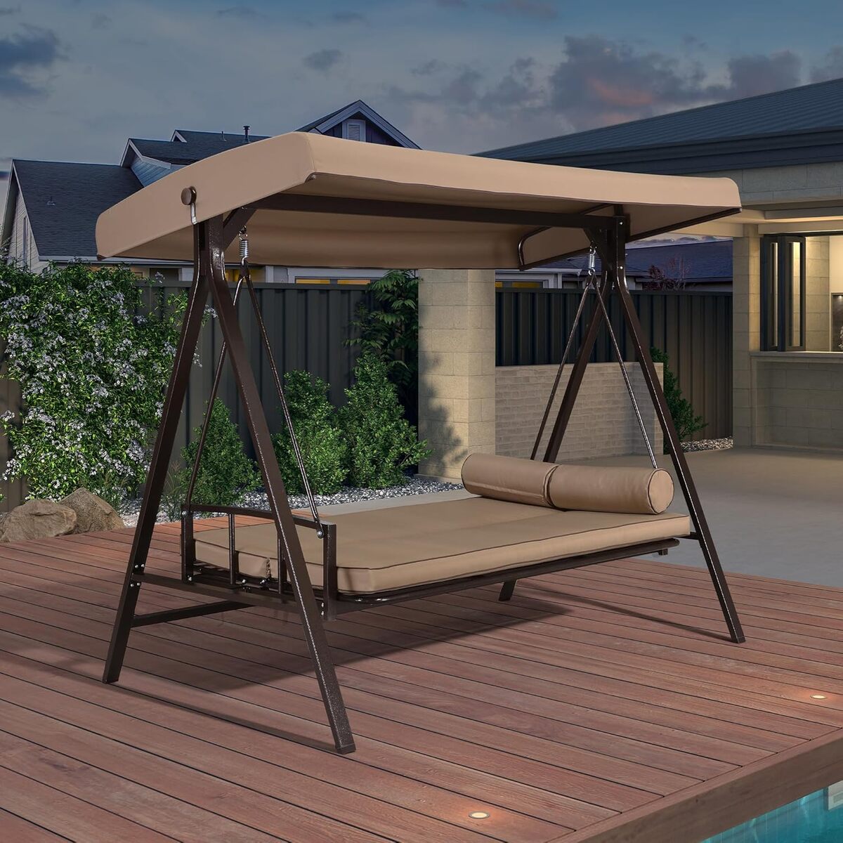 Test de la balancelle Purple Leaf : confort et imperméabilité pour votre jardin