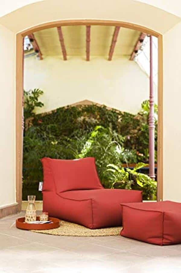 Découvrez notre analyse détaillée du pouf d'extérieur Corfu Rock Terracotta par Sitting Point : confort, durabilité et design au rendez-vous pour embellir votre espace extérieur