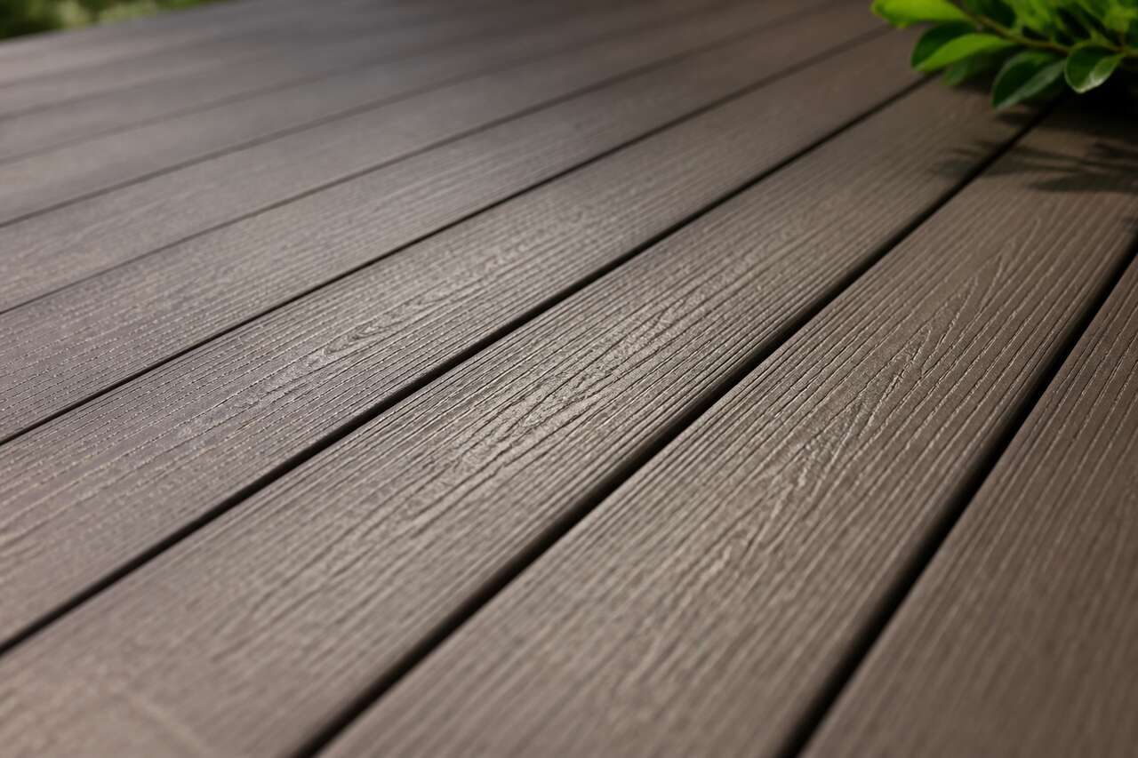 Les abrasifs et leur effet sur la surface composite