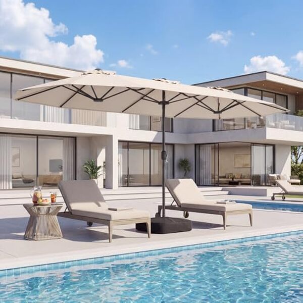Découvrez notre test complet du grand parasol Costway XXL avec manivelle. Avis, avantages et inconvénients de ce parasol pour 8 personnes.